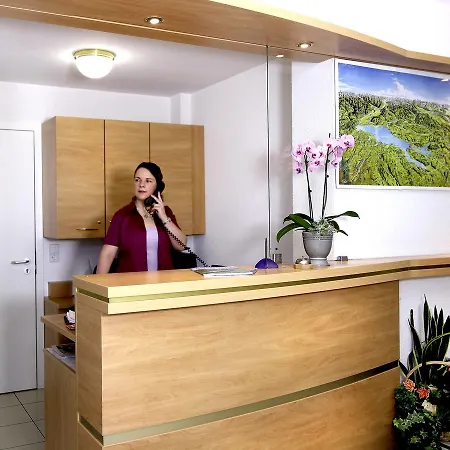 Ξενοδοχείο Seehof 3*